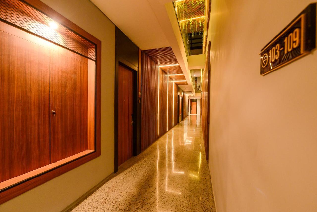 Nata Azana Hotel Solo Surakarta (Solo) Exterior foto