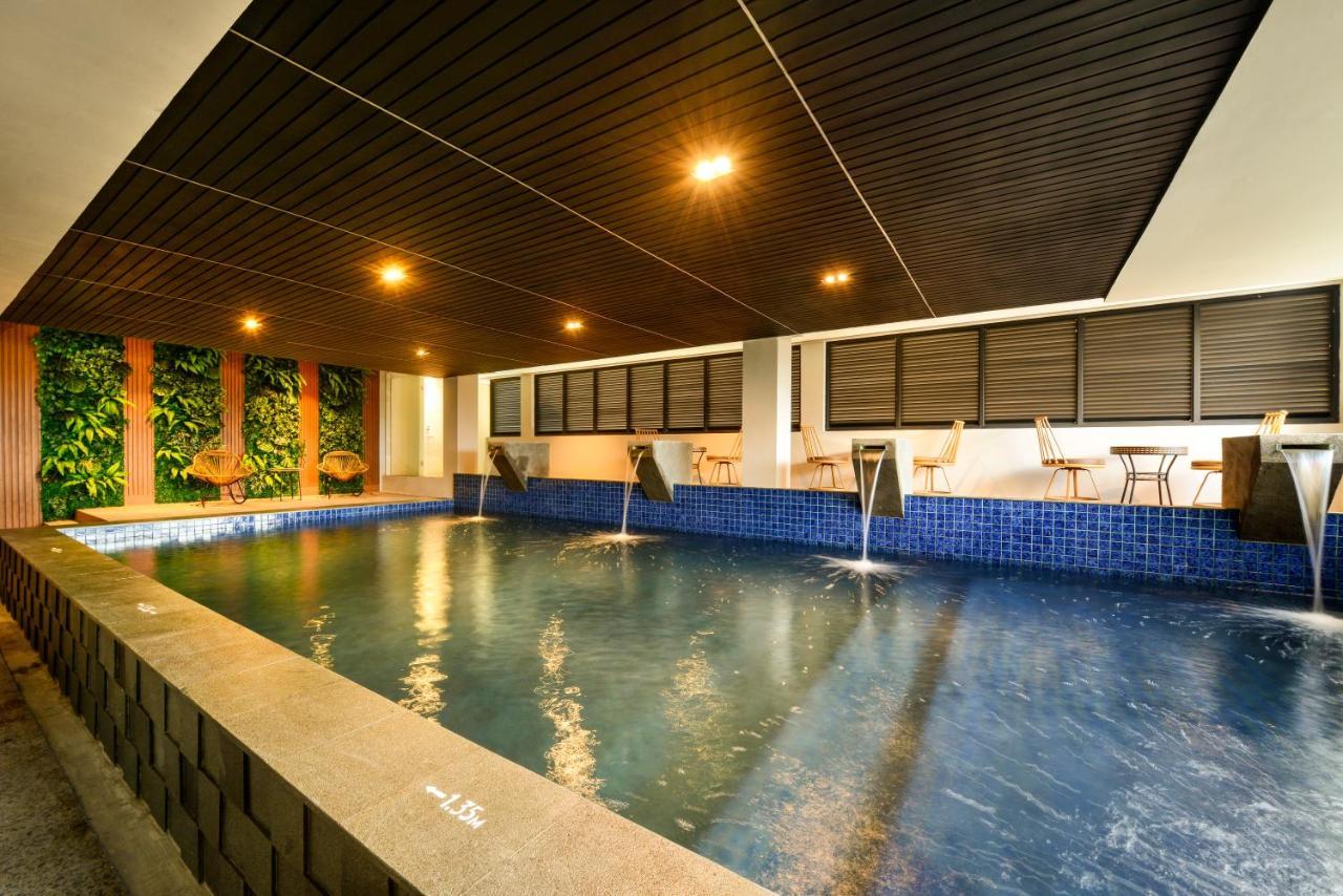 Nata Azana Hotel Solo Surakarta (Solo) Exterior foto