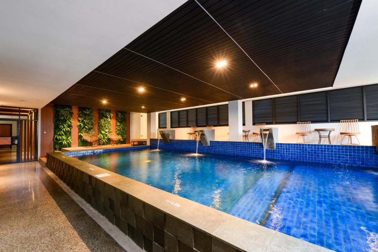 Nata Azana Hotel Solo Surakarta (Solo) Exterior foto