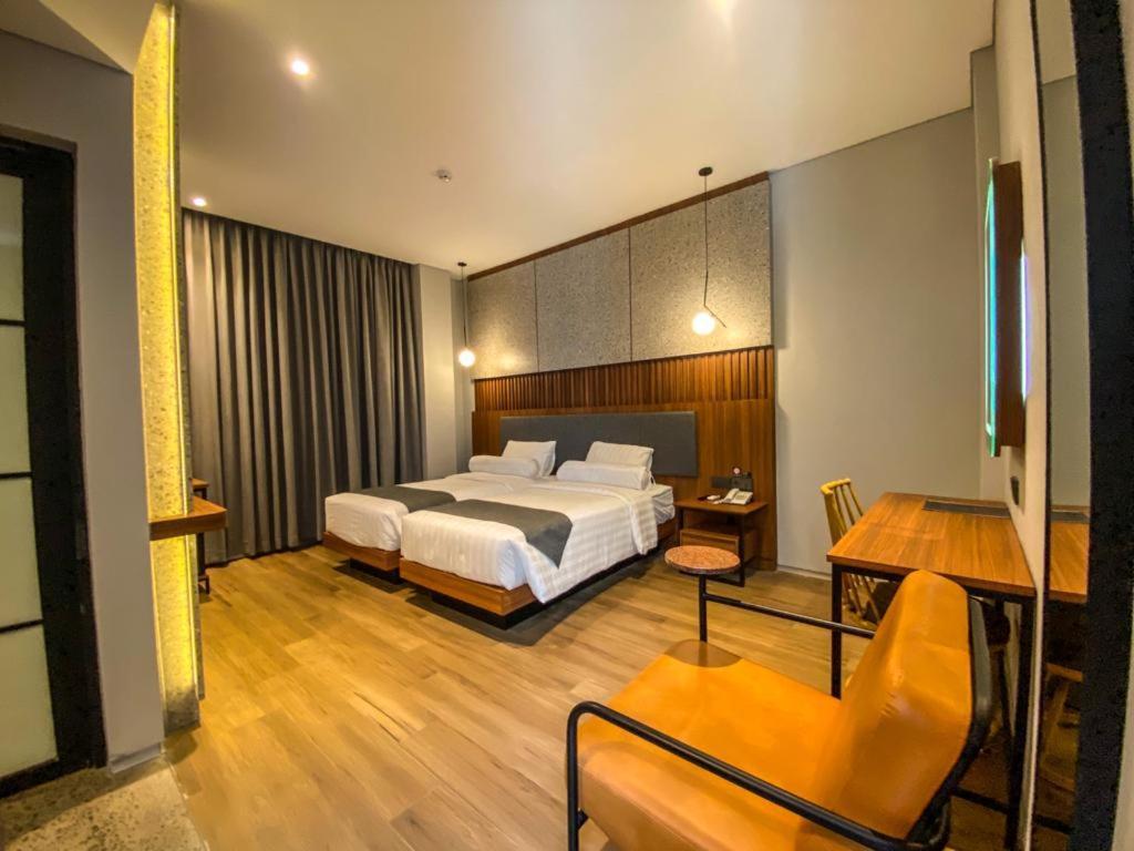 Nata Azana Hotel Solo Surakarta (Solo) Exterior foto